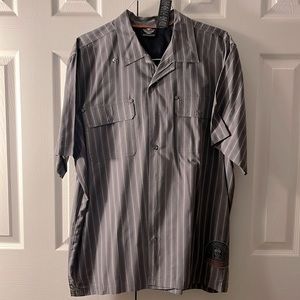 Mens HD grey striped button down shirt